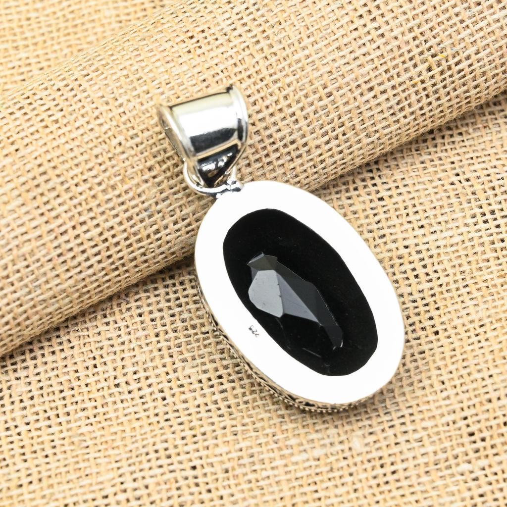 Black Spinel Gemstone Handmade 925 Sterling Sliver Jewelry Lovely Pendant For Her