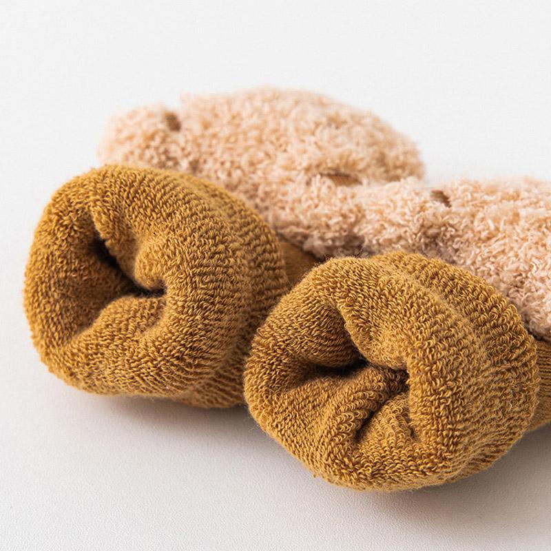 1 пара детских носков с медвежонком, носки-тапочки для мальчиков, зимние носки средней длины, милые хлопковые, для малышей, толстые, с нескользящей подошвой, мягкие