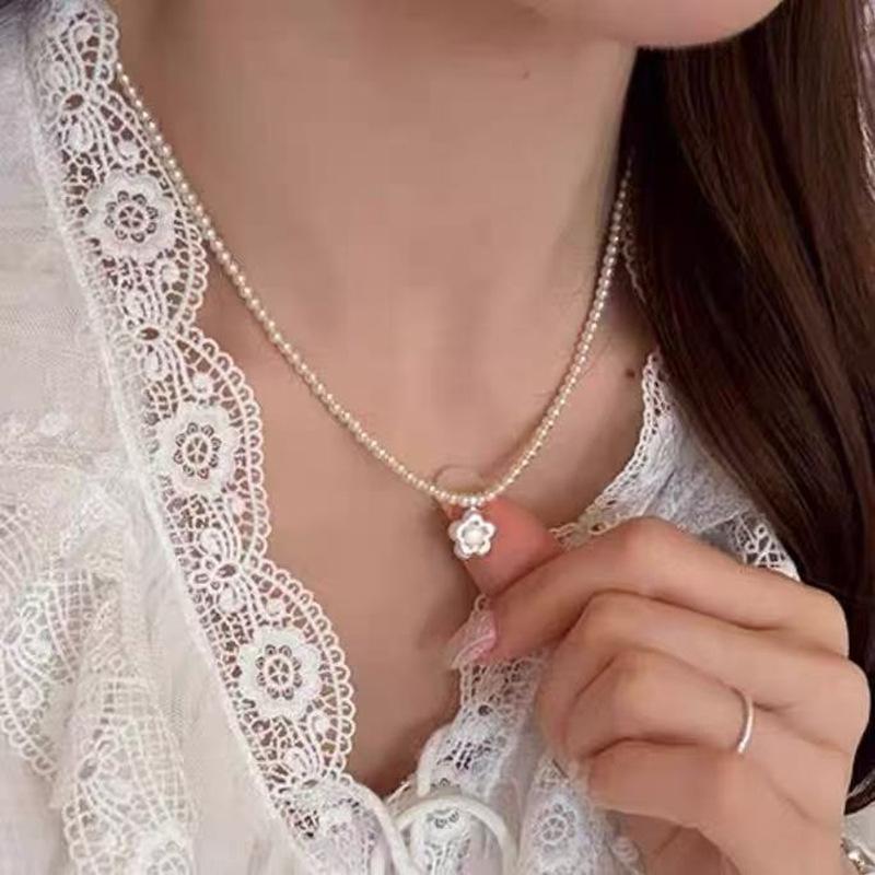 Жемчужное ожерелье женское нишевое легкое роскошное дизайнерское модное темпераментное цепочка на ключицу цепочка на шею цепочка на свитер цепочка из бисера