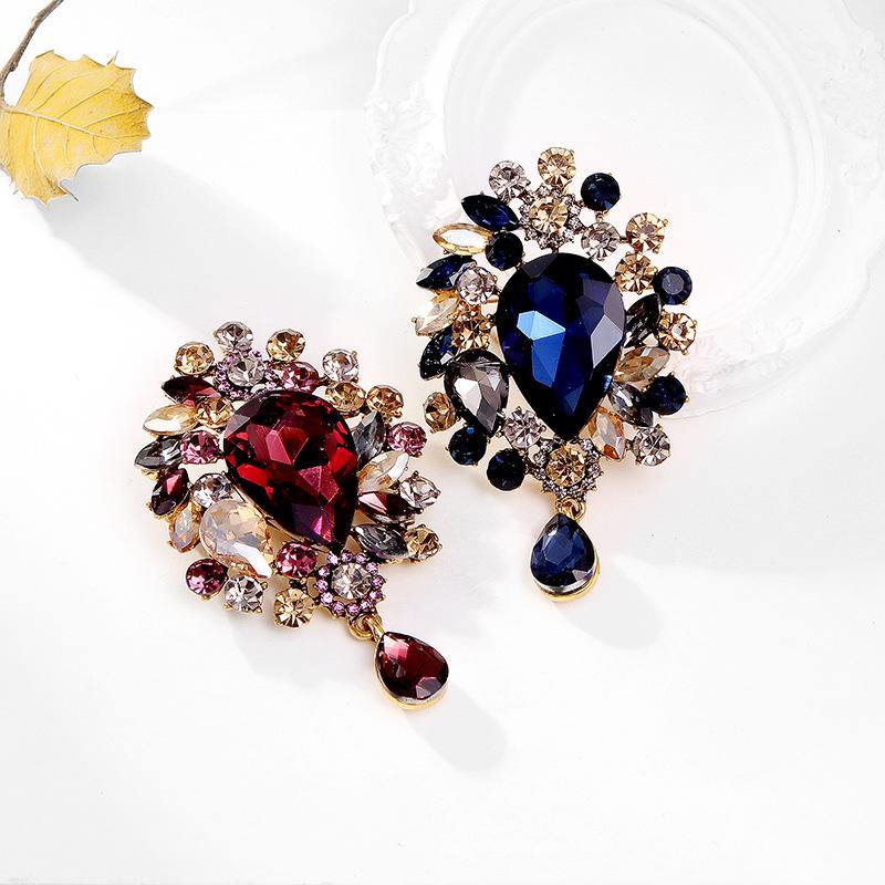 Glitter Sparkle Luxury Vintage Retro Brooches for Girls Elegant Crystal Trendy Jewelry for Women Ladies Accessories Low MOQ