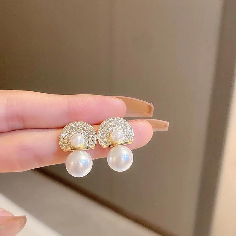 LATS New French Elegant Gold Color Bean Spliced Flat Pearl Earrings for Korean Fashion Zircon Party Women's Sweet Accessories