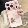 Розовый Цветочный Чехол для iPhone 14/15/16 Pro Max с Собакой и Медведем