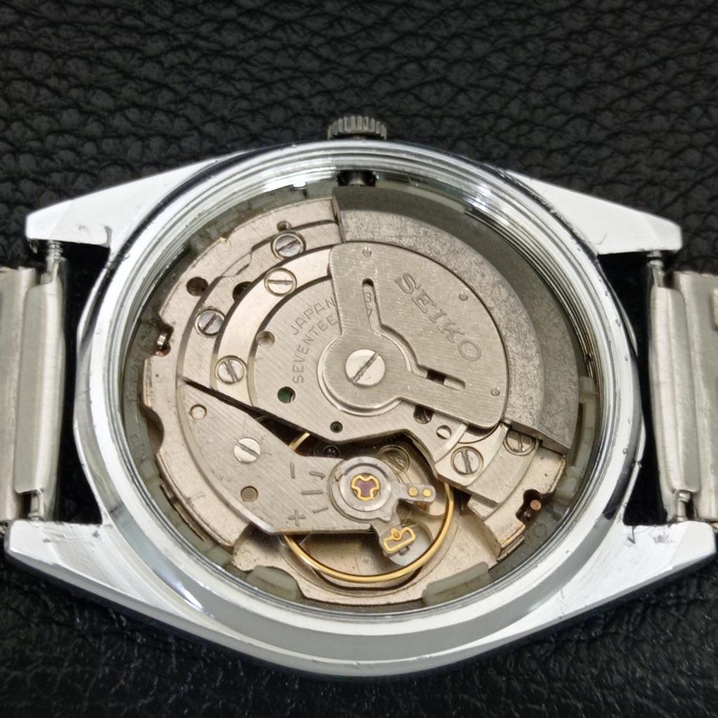 ЯПОНСКИЕ ВИНТАЖНЫЕ ОТРЕМОНТИРОВАННЫЕ МУЖСКИЕ АВТОМАТИЧЕСКИЕ ЧАСЫ SEIKO 5 С ЖЕЛТЫМ ЦИФЕРБЛАТОМ a444644-1