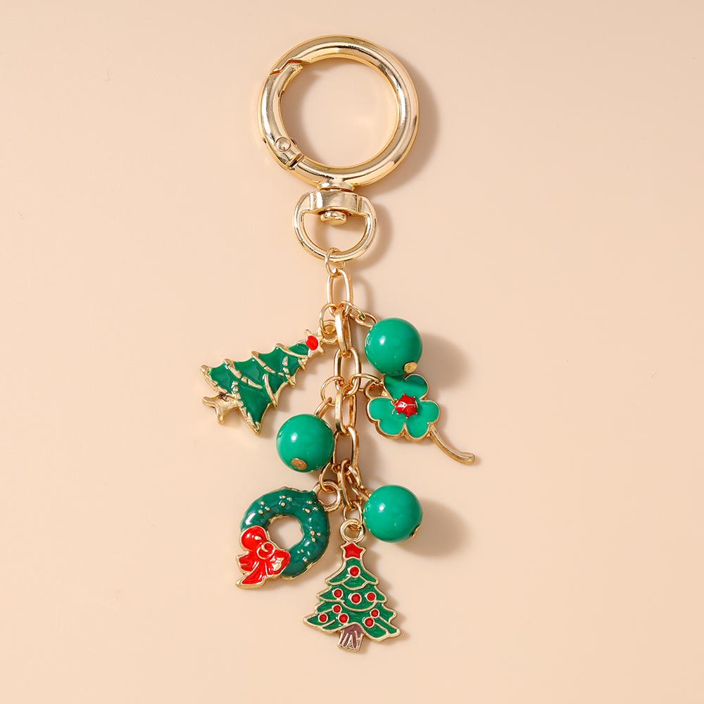 Fashion Christmas Tree Keychain Women Girls Santa Claus Snowman Key Ring Pendants for Handbag Decor DIY Key Chain New Year Gifts