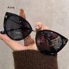 Oversized Frame Sunglasses for Women Oval Black Sun Glasses Trendy and Fashionable UV400 Sunglass Eyewear Gafas De Sol Designer