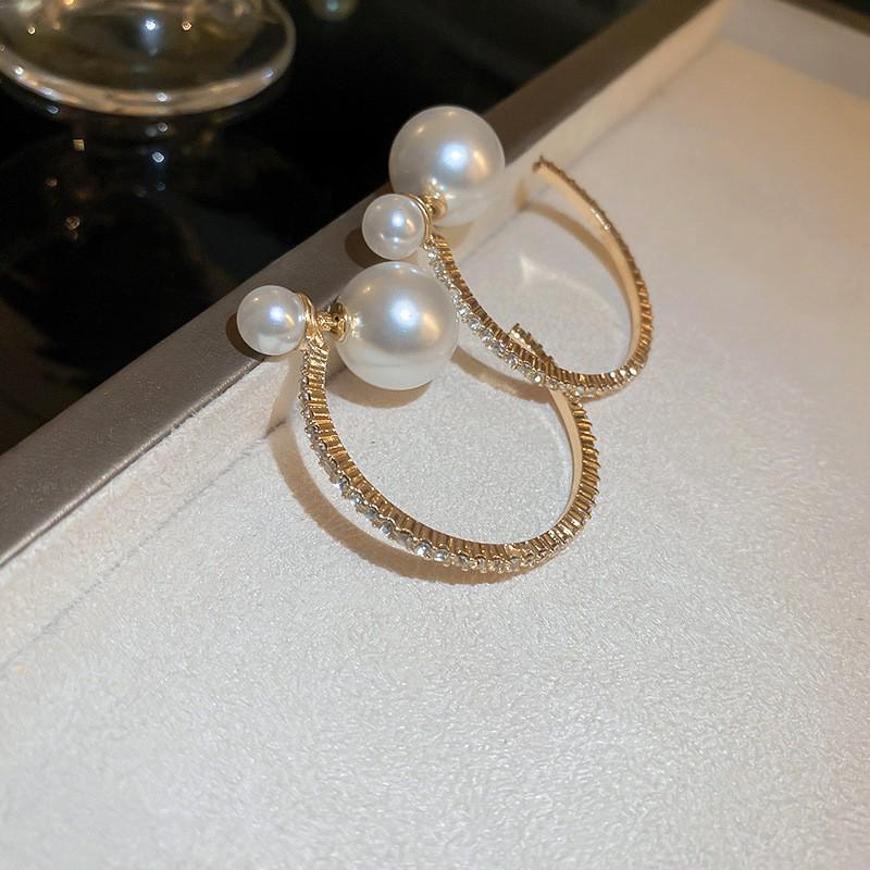 Elegant Zircon Pearl French Retro Luxury Earrings 2025