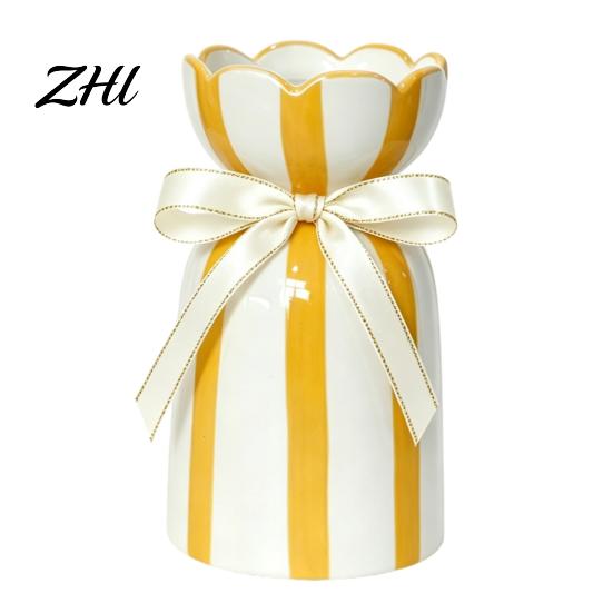 Modern Desktop Ornament Hand-Painted Ceramic Vase, Minimalist Striped Floral Vase for Fresh Hand Painted Holder Flowers, Hydroponic Plant Pot