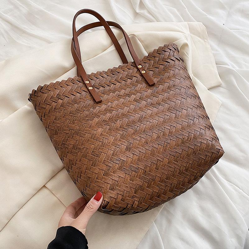 Yogodlns Summer Woven Straw Tote Bag Casual Large Capacity Rattan Beach Bag Holiday Handmade Shoulder Bag Travel Shopper Bag