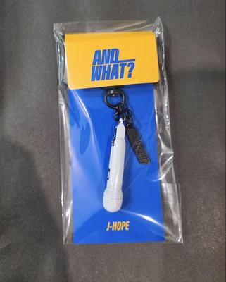 [Б/У] BTS J-HOPE AND_WHAT? Выставочный микрофон брелок хобби