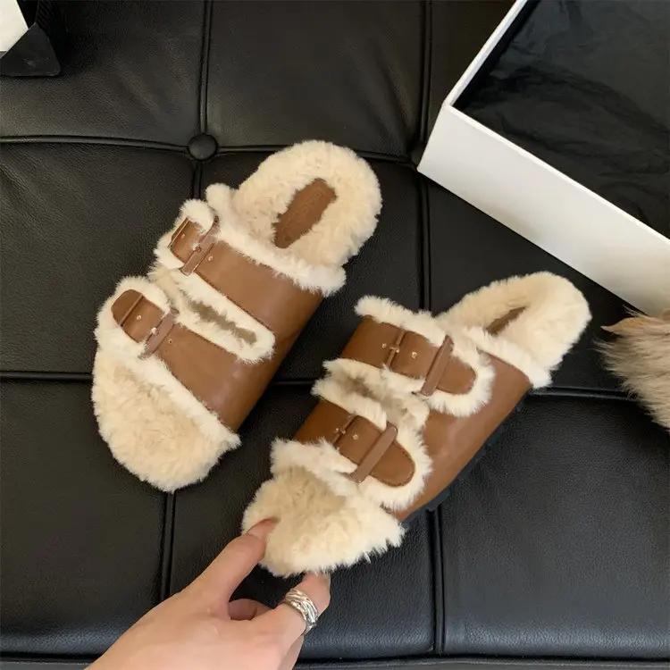 Женские тапочки, уличные шлепанцы, флок, платформа, меховые шлепанцы, 2024, плоская плюшевая осенняя ткань, римская обувь, домашняя обувь Med