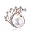 Retro Peacock Alloy Diamond-encrusted Brooch, Fashionable Pearl Brooch, Anti-glare Pin