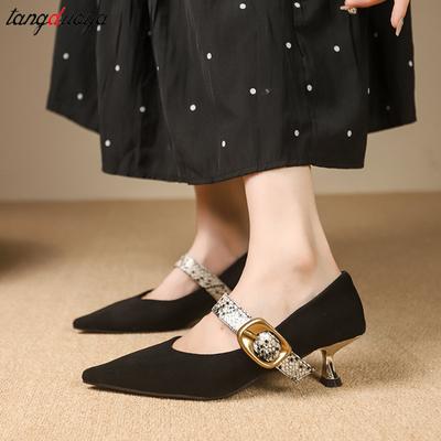 Мода 2024 новые женские туфли Мэри Джейн Сексуальные остроносые высокие каблуки Дизайн с металлической пряжкой Неглубокие одинарные туфли Женские роскошные туфли-лодочки с принтом «змеиная кожа»