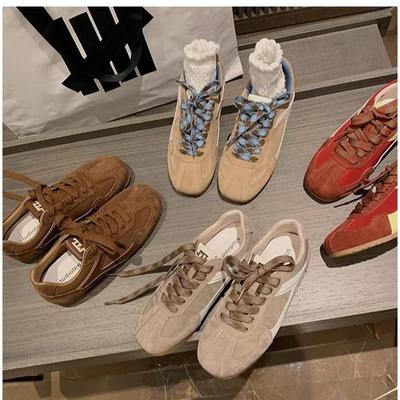 Женские кроссовки из натуральной кожи в стиле ретро контрастного цвета - Grape Mom Style