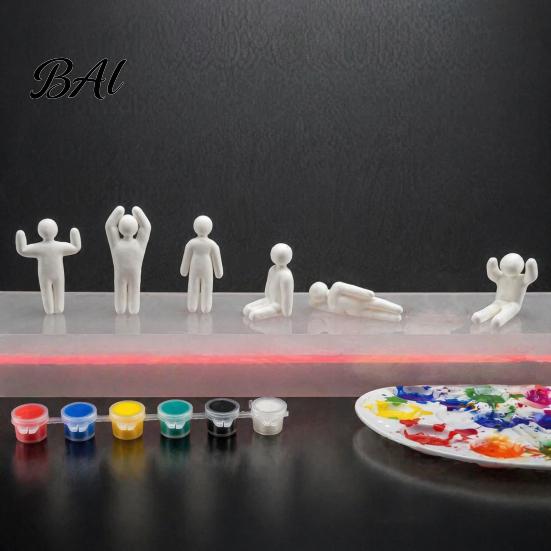 Creative Gift for Artists 3D Printed Paintable Figurines, Unpainted Pure White Character Blank Miniature Art Models Models, DIY Multi-Pose Ornaments,
