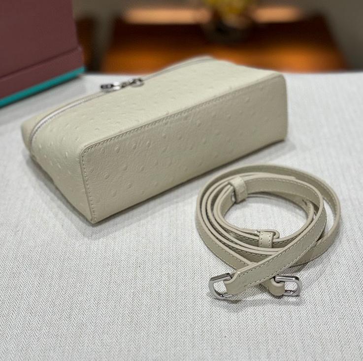 Second Generation L19L27 Lunch Box Bag Ostrich Pattern Top Layer Cowhide Handbag For Women's Fashion Single Shoulder Crossbody Makeup Bag