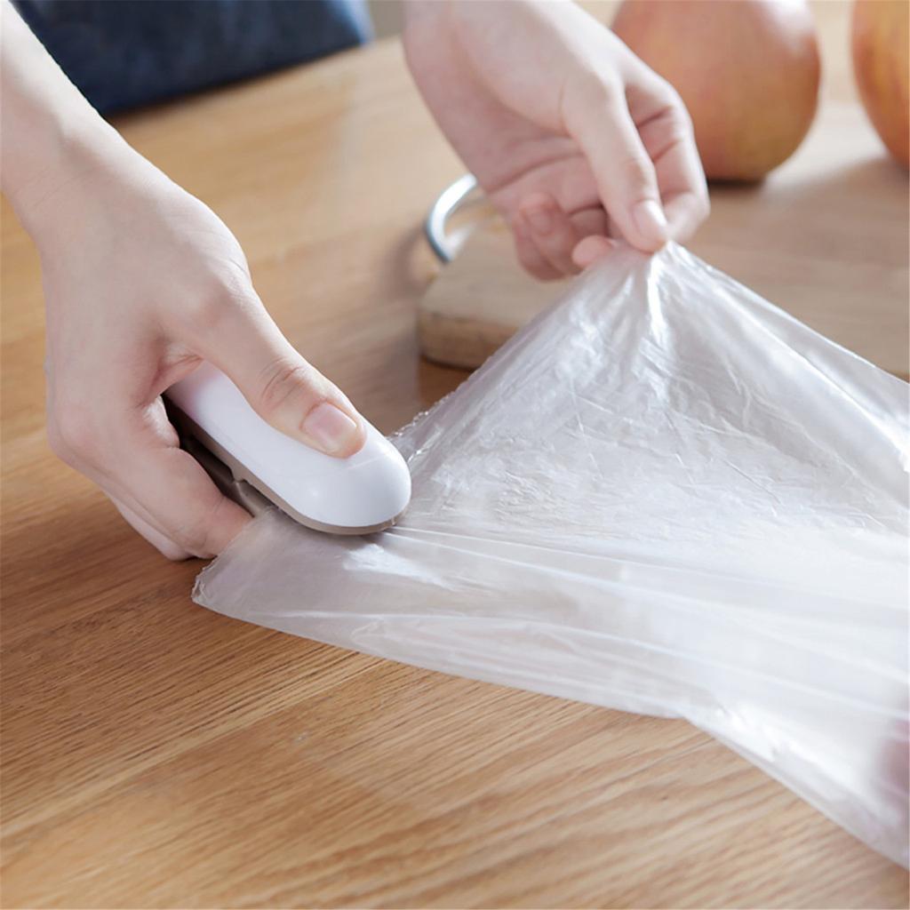 Вакуумный упаковщик для пищевых продуктов, электрический портативный аппарат для хранения, ручной инструмент 2 шт.