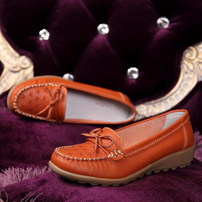 Туфли на плоской подошве. Женские удобные белые новые мягкие модные туфли. Классические туфли для медсестер. Суперлегкие женские повседневные туфли без шнуровки.