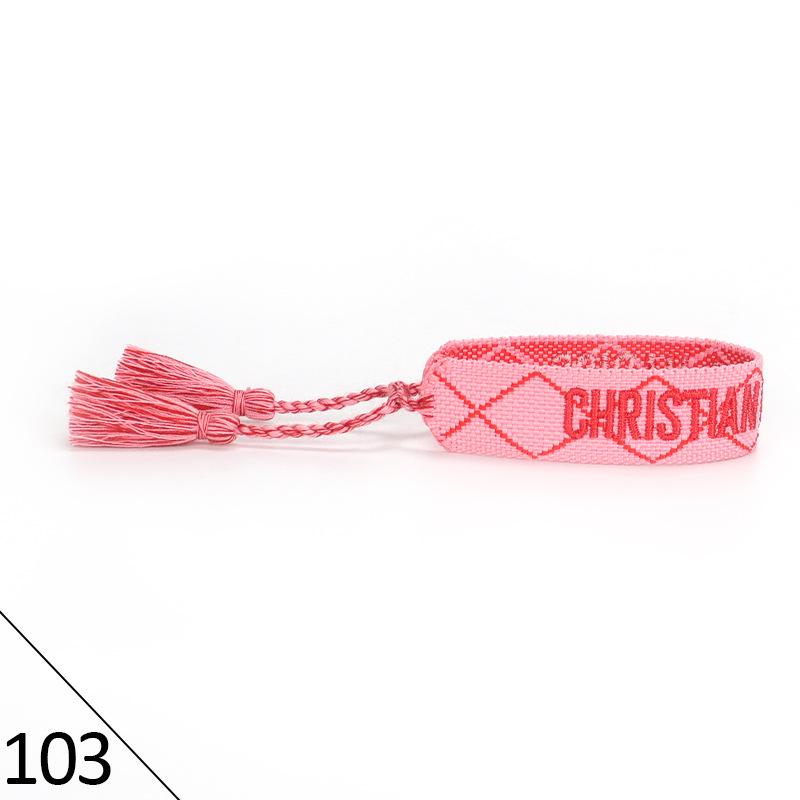 Браслет дружбы ручной работы с вышивкой и кисточками для женщин