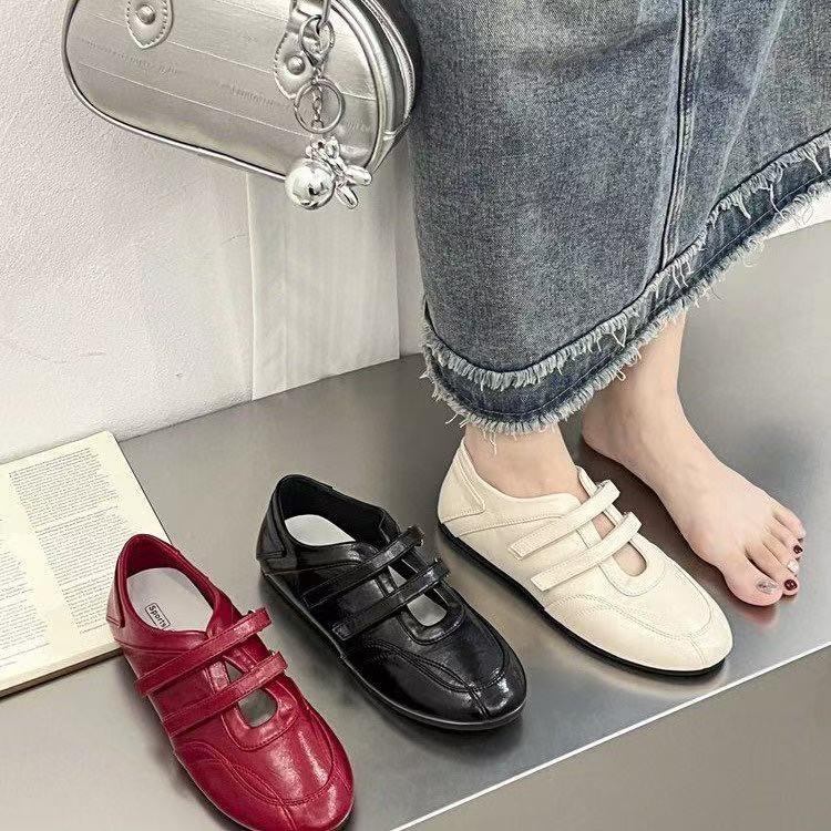 Fashion Vintage French Woman Shoe Spring New Round Flat Shoes Fashion Mary Jane Shoes Versatile Women Casual Shoes Anti Slip Ballet Shoe