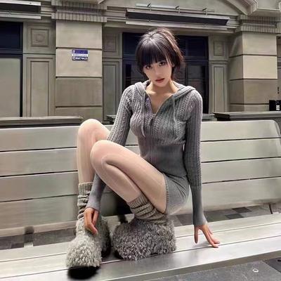 Супер толстоподошвенные пушистые туфли зима новый верхняя одежда сумка голова тапочки овечья шерсть теплые нескользящие зимние ботинки увеличивающие рост женские туфли