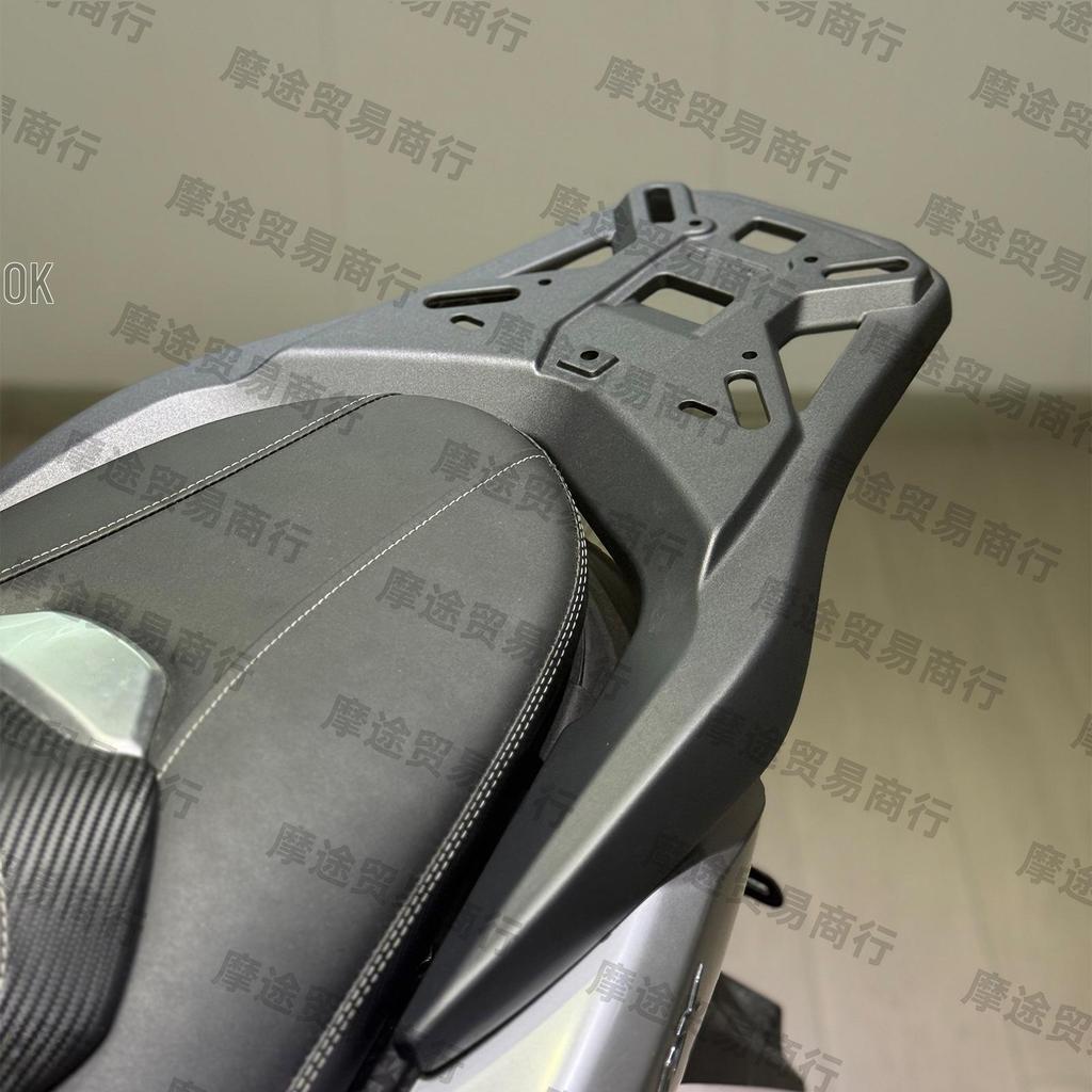 2025 NMAX Integrated Rear Rack: Thick Aluminum Alloy Spoiler & Trunk Rack