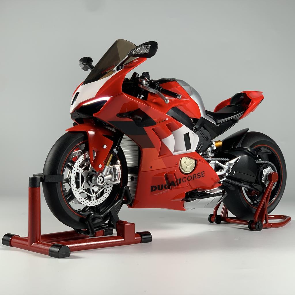 1:6 Ducati V4 V4S V4SP2 1:7 Модель гоночного мотоцикла Литье под давлением Сплав Мотоцикл Игрушка Коллекция Миниатюрный Автомобиль Домашний Декор Мальчик