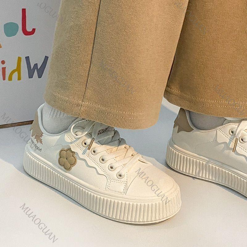 Модные повседневные кеды на толстой подошве для женщин, весна-осень, студенческие, на плоской подошве, кроссовки с цветочным принтом, бежевые, на плоской подошве, спортивная обувь
