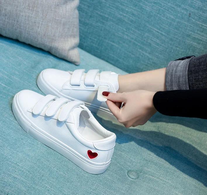 Обувь для женщин мода белый искусственная кожа женские кроссовки Tenis Feminino Zapatos De Mujer женские повседневные удобные вулканизированные туфли