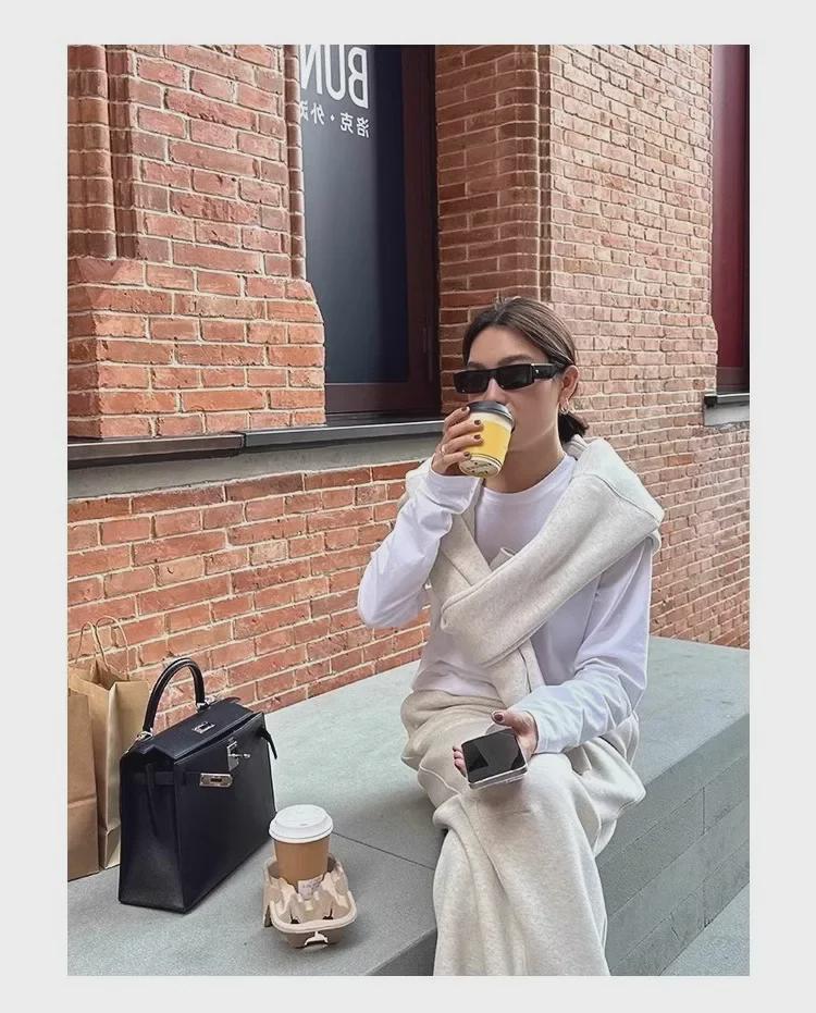 Женский свободный повседневный спортивный костюм: Осень/Зима 2024 Короткая куртка и широкие брюки, комплект из двух предметов