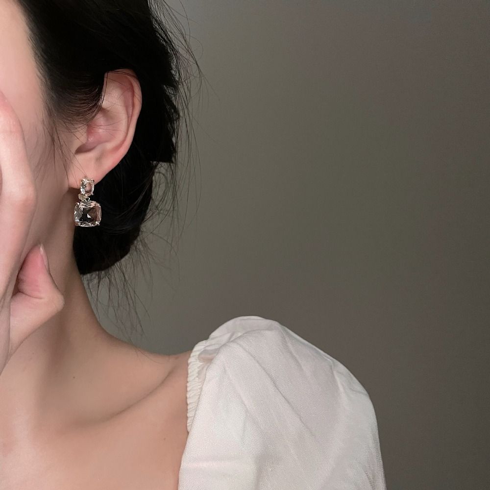 Dazzling Geometric Drop Earrings Sweet Ear Clip Women Transparent Ice Cube Earrings  Party