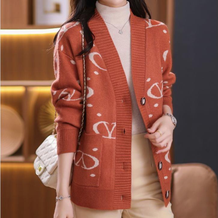 Women's Knitted Cardigan Sweater Autumn and Winter Thickened Plus Size Knitted Cardigan Loose Letter Print Knitted Jacket Outwear