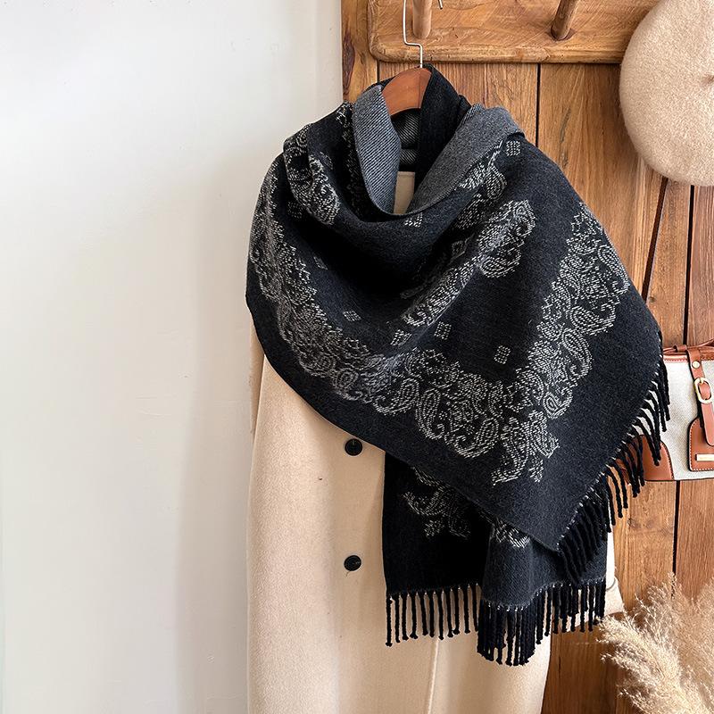 Plant Leaf Commuter Fashion Elegant Ethnic Style Warm Scarf Shawl Cloak Female