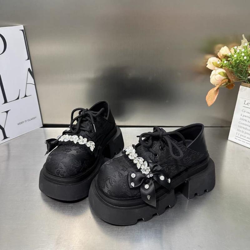 Весна 2024 года, новая обувь на толстой подошве с ретро-принтом Water Diamond, модная и удобная обувь в британском стиле для женщин