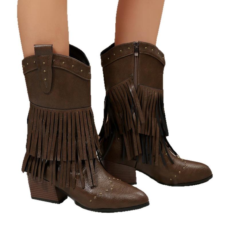 Винтажные ботинки с кисточками 2025 Зима Новые Ботинки Вестерн Миди на молнии с острым носком больших размеров с заклепками