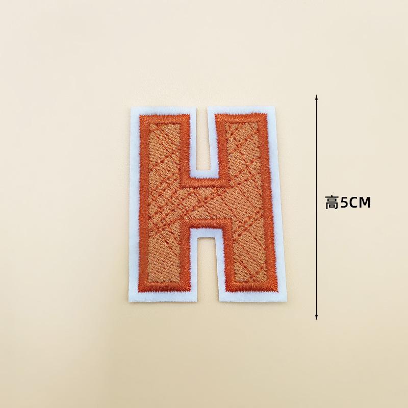 26 шт. цветных термоклеевых нашивок с буквами, вышитых патчей AZ, аппликация на одежду, платья, шляпы, носки, джинсы, аксессуары для самостоятельного изготовления