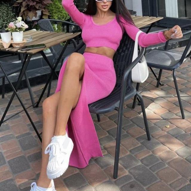 Вязаный женский свитер с высоким воротником, комплект с юбкой-миди, зима 2022, свободные пуловеры с длинными рукавами, юбки с разрезом по бокам, комплекты, женский сексуальный костюм