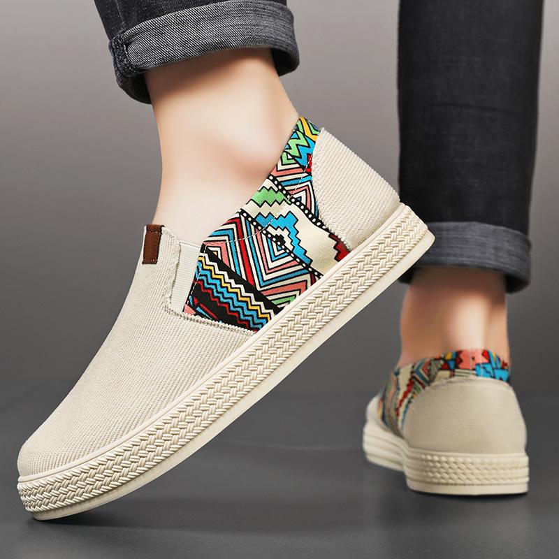 Обувь Мужская повседневная обувь Универсальная мужская обувь Мягкая подошва Тканевые туфли Старого Пекина Дышащие парусиновые туфли Обувь на одном педале Этнический стиль одинарная обувь