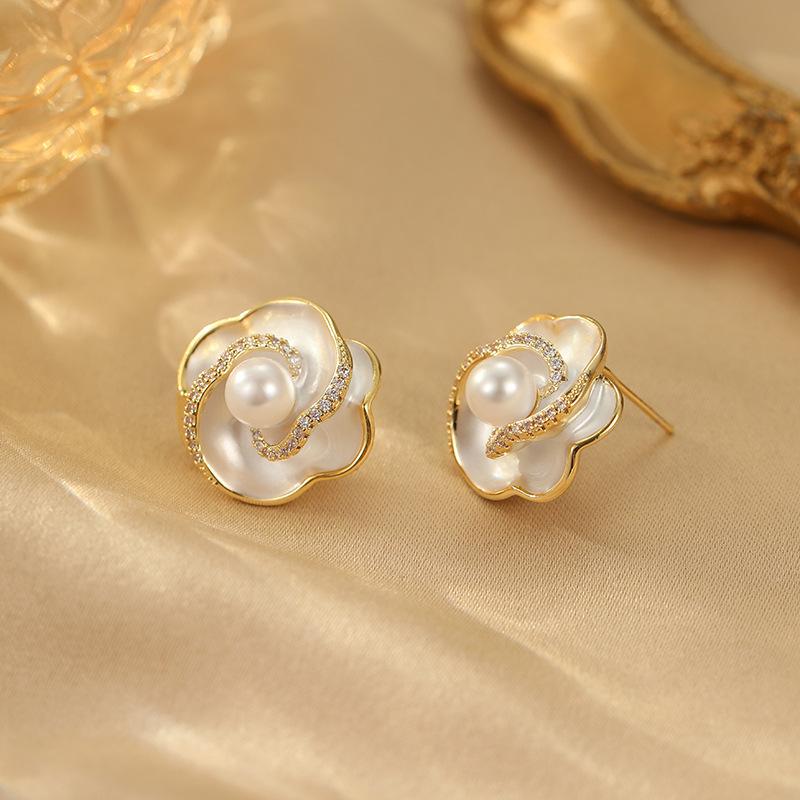 Huitan Aesthetic Enamel Flower Stud Earrings for Women Imitation Pearl Charming Wedding Engagement Inlaid AA CZ Elegant Jewelry