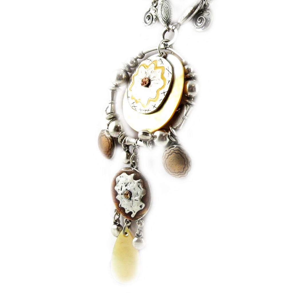 Les Trésors De Lily [E1379] - Дизайнерское колье «София» бежевое