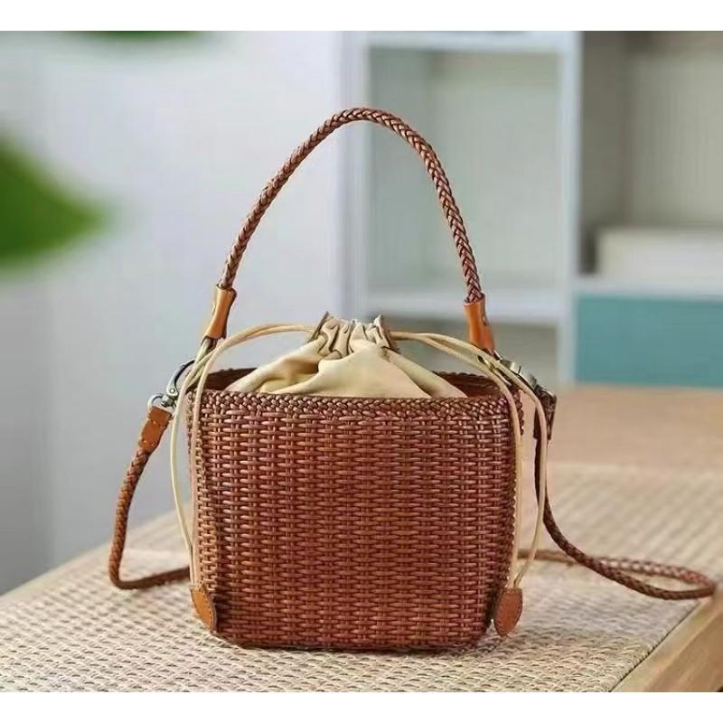 2026 Woven Leather Tote Bag Soft Small Square Bucket Handbag Beach Daily Use Shoulder Or Hand Carry