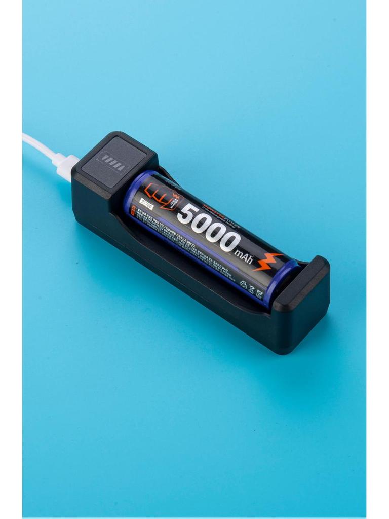 Умное быстрое зарядное устройство для литиевых аккумуляторов 18650 и 21700 с несколькими слотами и световым индикатором