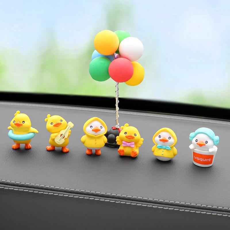 Украшение для приборной панели автомобиля в виде мини-поросенка - милое украшение для интерьера