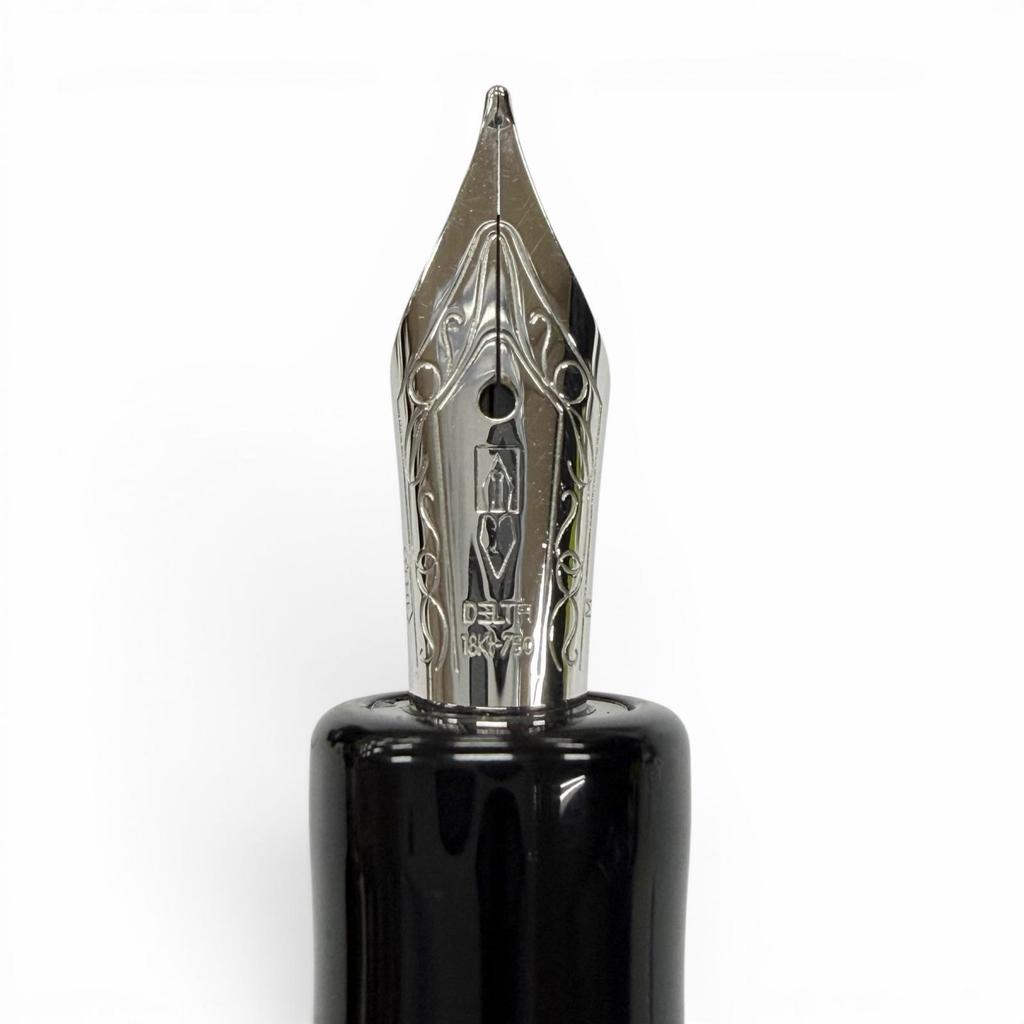 Excellent DELTA fountain pen black 18K mens 366 Used