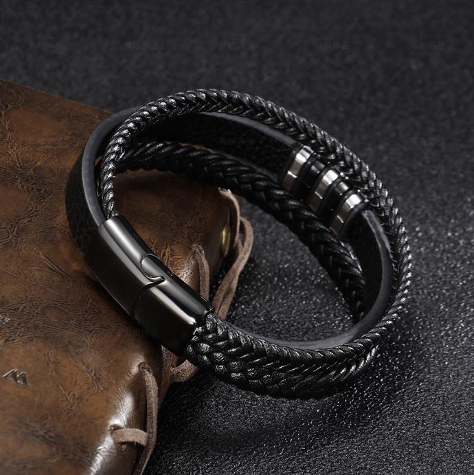 Simple Leather Bracelet with Thread Brown 20cm