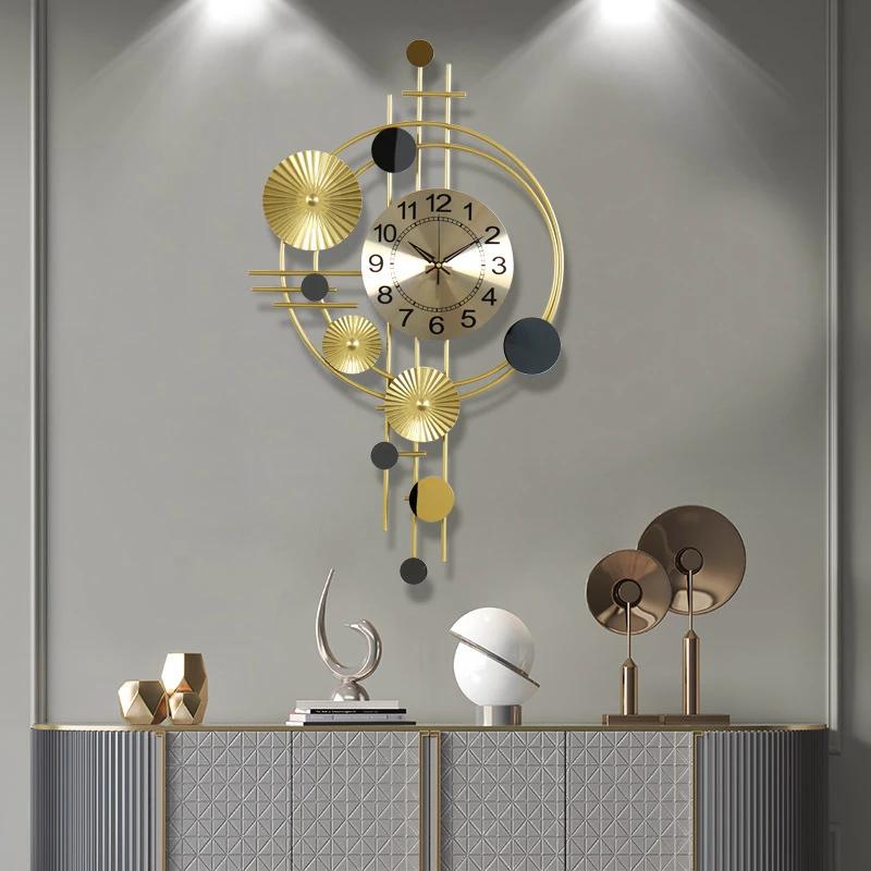Большие настенные часы в скандинавском стиле, современный свет, роскошная гостиная, настенные часы для ресторана, геометрическое искусство, золотые беззвучные часы