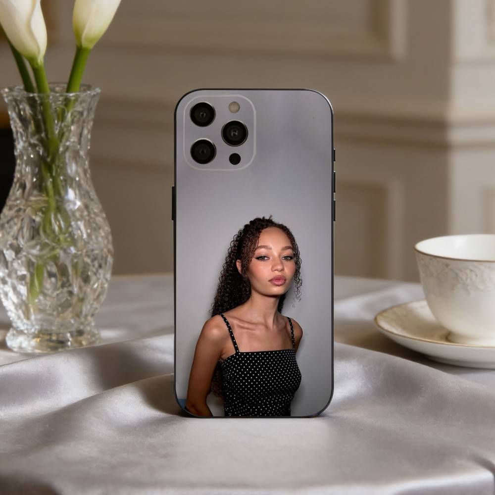 Edgy N-Nico P-Parke Actress Phone Case For iPhone 17pro, 16,15,14,13,12,11 X XR Plus,Others Soft Black Cover