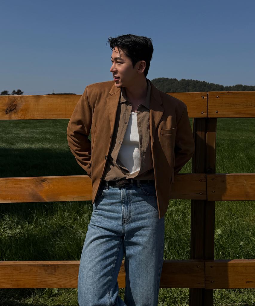 BOWLOW PRODUCT Suede Crop Blazer [Camel]