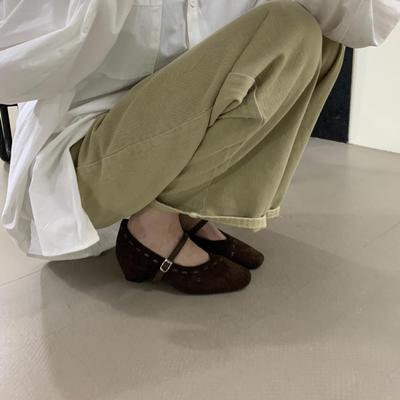 Ретро квадратный носок французский вечерний ветер ретро замша светлый рот одинарные туфли женские весна и осень новые корейская версия темперамент пряжка на ремешке ш