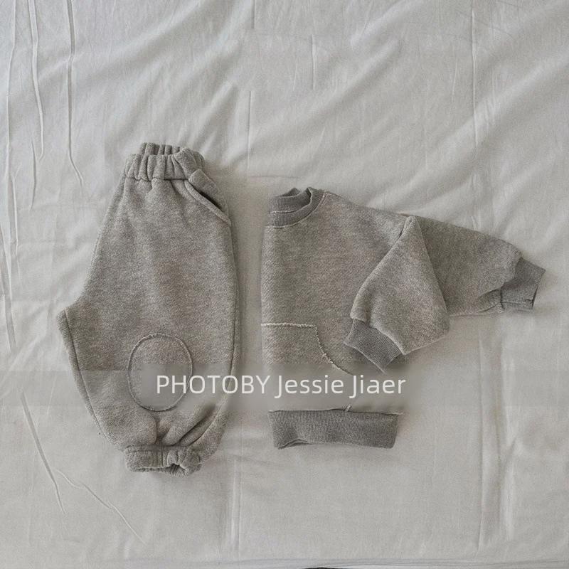 Детский зимний флисовый костюм-двойка в корейском стиле: Стильный лоскутный свитер и повседневные брюки