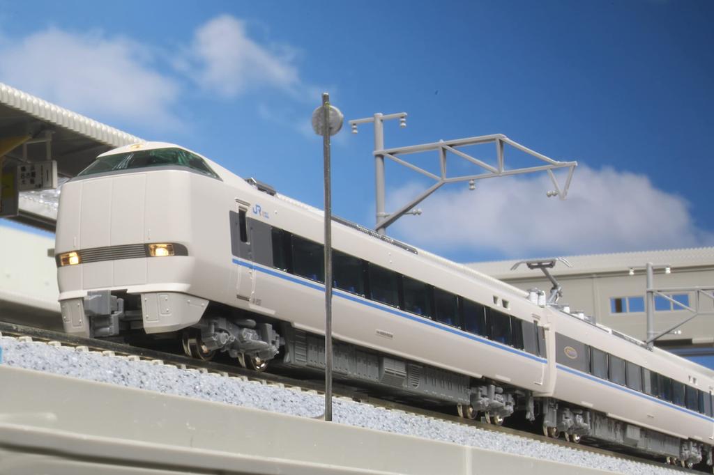 KATO N Gauge 683 Series 4000 Thunderbird Old Paint 9-Car Set 10-1747 Railway Model Train White